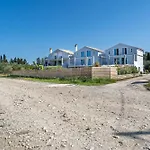 Starry Sky Luxury Apartment 2