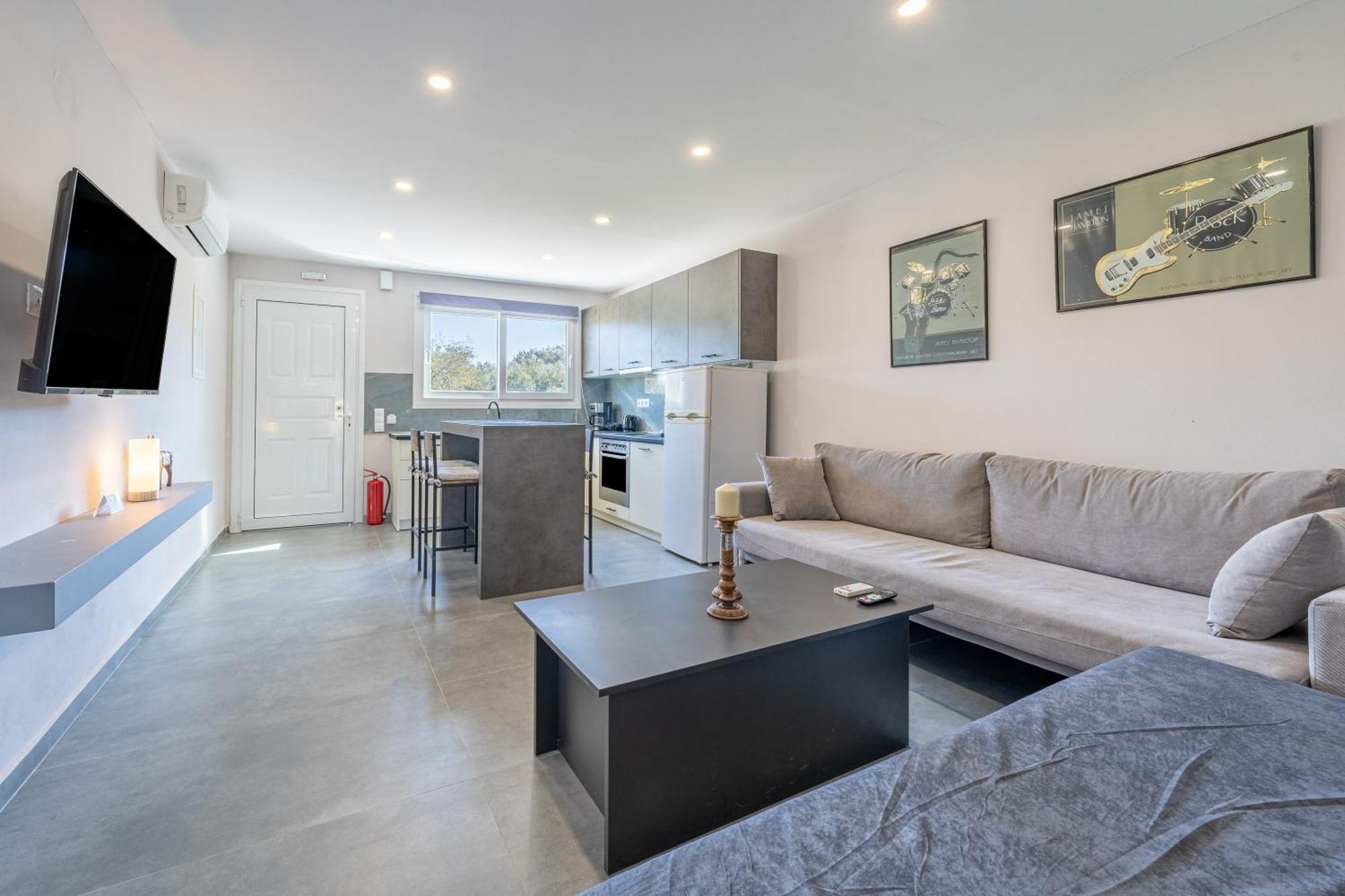 Starry Sky Luxury 2 Apartment Lefkimmi (Corfu)