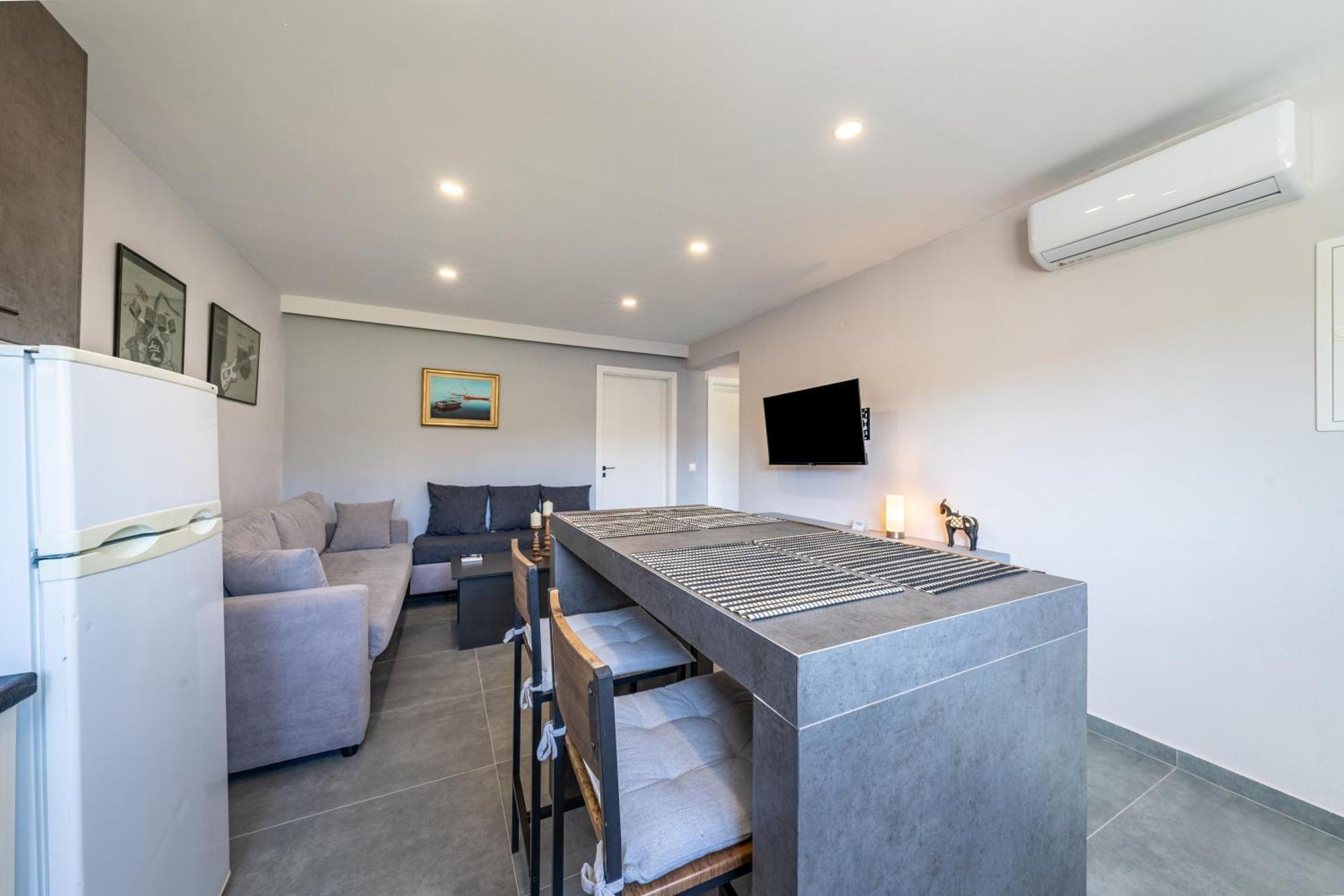 Starry Sky Luxury 2 Apartment Lefkimmi (Corfu)