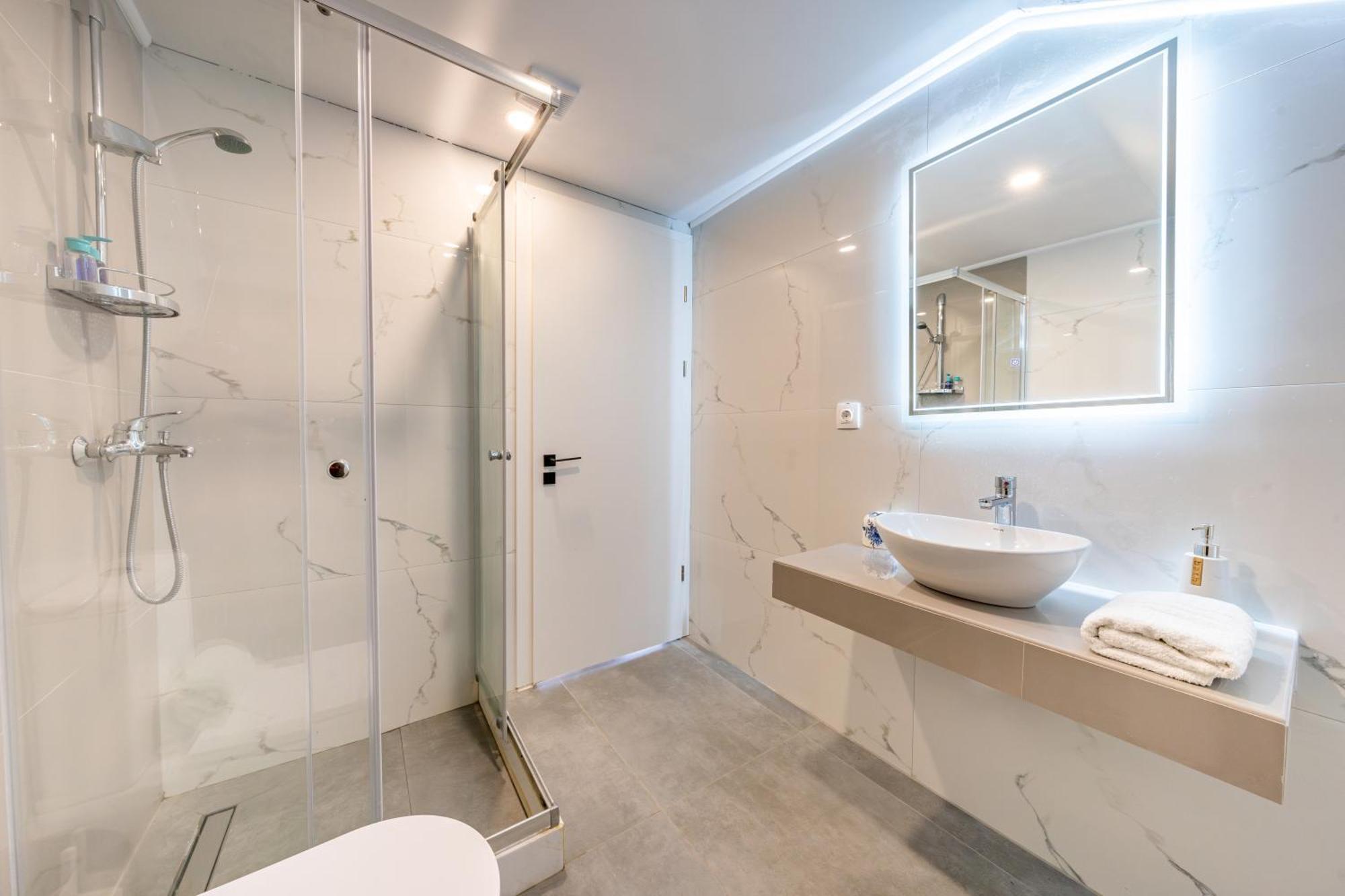 Starry Sky Luxury 2 Apartment *